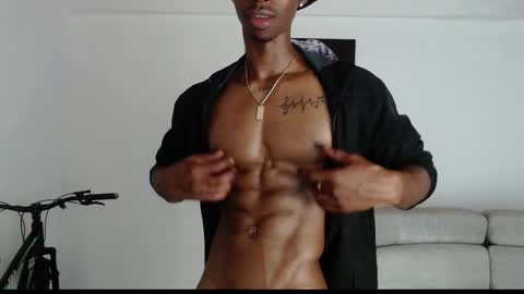 Snapshot of drake_brown_23 chatting on 03.19.26 Drake 23 online show from 03.19.26