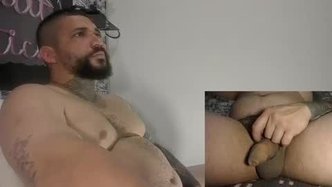 Snapshot of drake_white1 chatting on 09.29.25 drake whitee Independent Model online show from 09.29.25