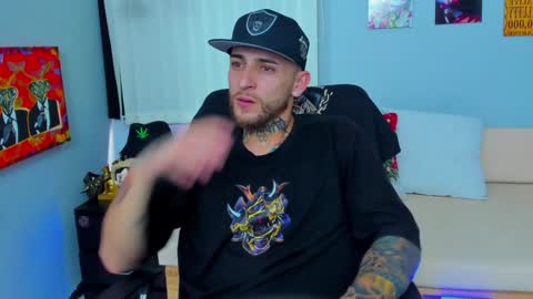 Snapshot of drako_lamar chatting on 12.21.24 Drako online show from 12.21.24