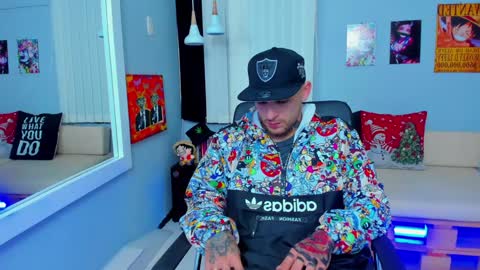 Snapshot of drako_lamar chatting on 12.30.24 Drako online show from 12.30.24