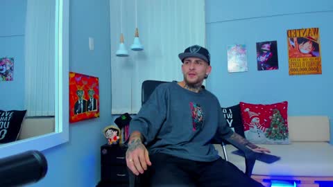 Snapshot of drako_lamar chatting on 12.30.24 Drako online show from 12.30.24