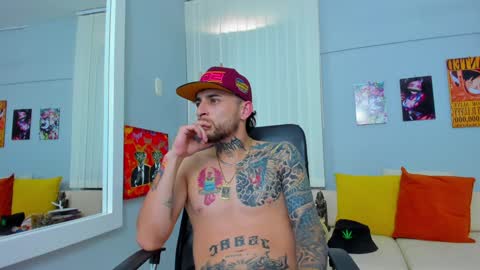 Snapshot of drako_lamar chatting on 01.30.25 Drako online show from 01.30.25