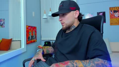 Snapshot of drako_lamar chatting on 02.21.25 Drako online show from 02.21.25