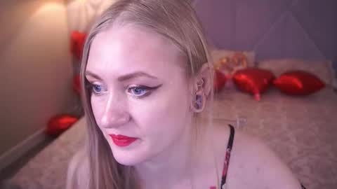 Lina online show from 02.11.26