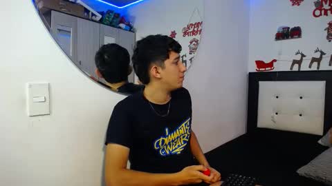 -- nicolle and jhon -- online show from 12.17.25