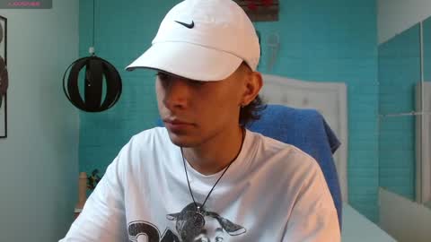 Snapshot of draxblade chatting on 05.01.26 DraxBlade online show from 05.01.26