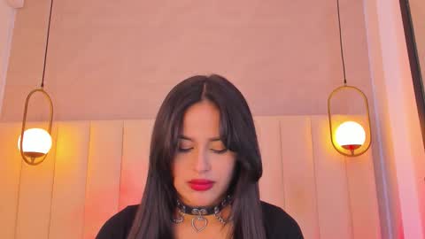 Snapshot of dream_nena chatting on 10.26.25 N E N A online show from 10.26.25