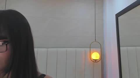 Snapshot of dream_nena chatting on 01.05.26 N E N A online show from 01.05.26
