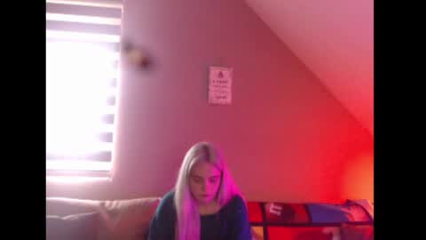 A girl online show from 04.03.26