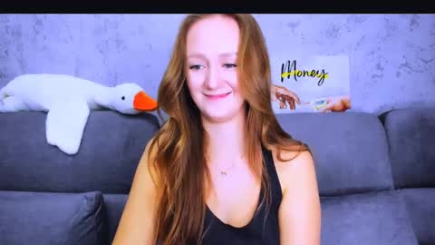 Snapshot of dreamesoul chatting on 02.18.25 dreamesoul online show from 02.18.25