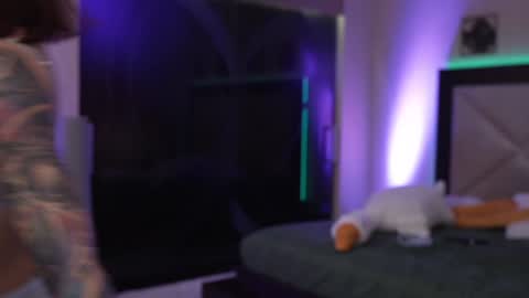 Sarah online show from 02.02.25