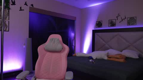 Sarah online show from 02.08.25