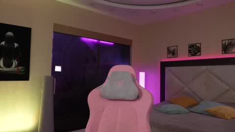 Sarah online show from 09.28.25