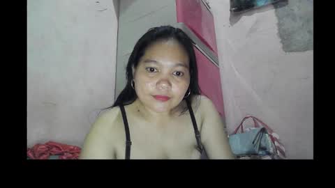 Snapshot of dreamlune_lush08 chatting on 02.22.26 dreamlune_lush08 online show from 02.22.26