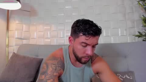 cris online show from 12.22.24