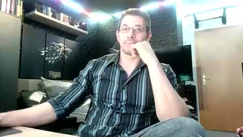 Snapshot of dreamwallker chatting on 09.08.25 Ioannes Paulus the 2nd online show from 09.08.25