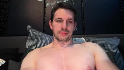 Snapshot of dreamwallker chatting on 09.19.25 Ioannes Paulus the 2nd online show from 09.19.25