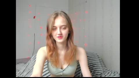 Snapshot of dreamy_pollyyy chatting on 04.13.26 dreamy_pollyyy online show from 04.13.26