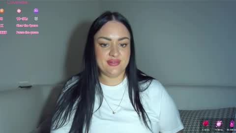 Snapshot of dreamyhousewife1 chatting on 10.17.25 dreamyhousewife1 online show from 10.17.25