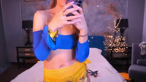Lina online show from 04.28.26