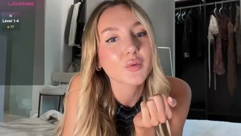 Lilah  online show from 05.13.26