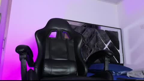 Kevin online show from 12.16.25