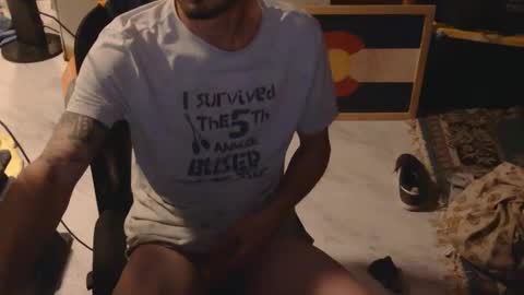 Snapshot of drewsername chatting on 12.21.25 drewsername online show from 12.21.25