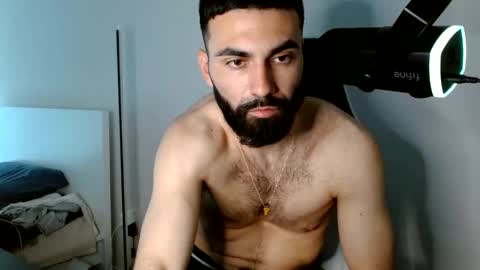 drewwho_ online show from 04.11.26