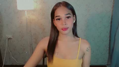 Snapshot of dreyanajones chatting on 09.26.25 Dreyana online show from 09.26.25
