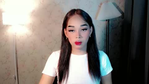Snapshot of dreyanajones chatting on 10.14.25 Dreyana online show from 10.14.25