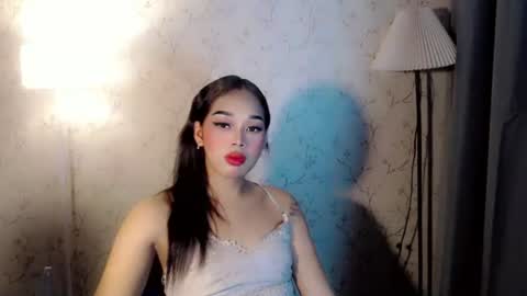 Snapshot of dreyanajones chatting on 10.24.25 Dreyana online show from 10.24.25
