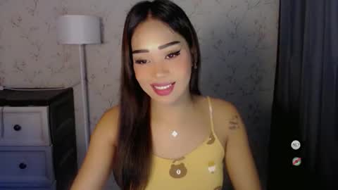 Snapshot of dreyanajones chatting on 04.09.26 Dreyana online show from 04.09.26