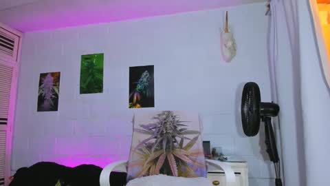 drippyorlove online show from 01.12.26