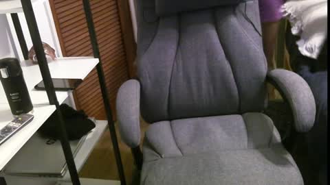 Snapshot of drizzygoat chatting on 12.14.24 indian goat online show from 12.14.24