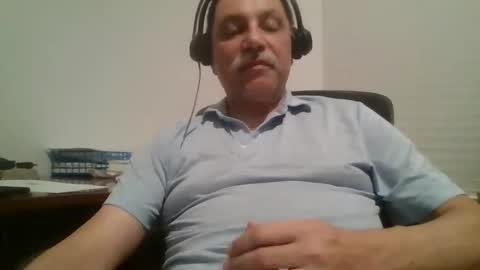 Snapshot of drnasty_yetrefined chatting on 10.21.25 drnasty_yetrefined online show from 10.21.25