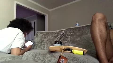 2xTheTrouble online show from 04.22.26