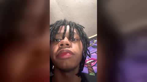 Snapshot of droddick chatting on 03.16.26 droddick online show from 03.16.26