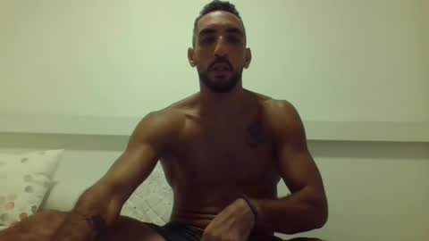 Snapshot of dropbr chatting on 02.28.25 dropbr online show from 02.28.25