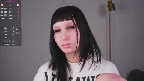 Luna online show from 11.28.25