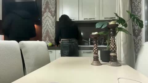 Dr. Resa online show from 02.26.25