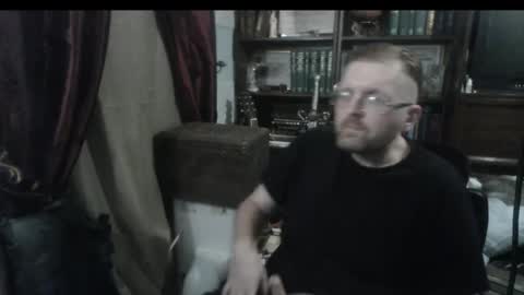 Snapshot of drunkeneagle chatting on 04.26.26 drunkeneagle online show from 04.26.26