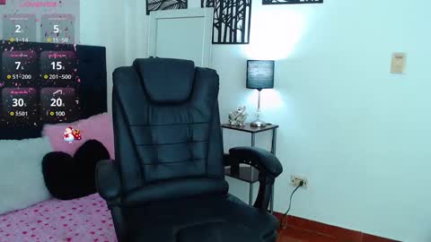 Charlotte online show from 01.08.25