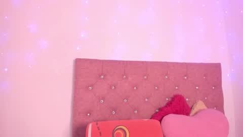 Snapshot of dulce_brown01 chatting on 03.12.26 Dulce online show from 03.12.26