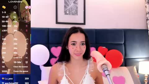 dulce_charm_ online show from 02.14.25