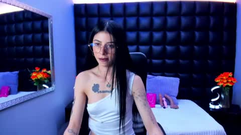 Snapshot of dulce_miiaa chatting on 06.13.26 dulce_miiaa online show from 06.13.26