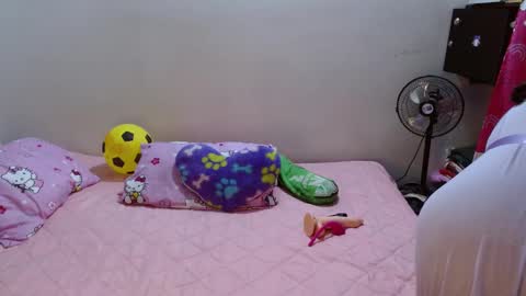 dulce online show from 02.21.25