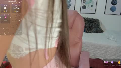 Snapshot of dulce_powl chatting on 01.21.25 Dulce  online show from 01.21.25