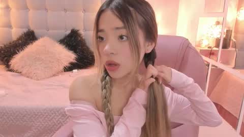 Dulce  online show from 12.14.25