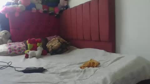 Snapshot of dulcekatty18 chatting on 09.14.25 dulcekatty18 online show from 09.14.25