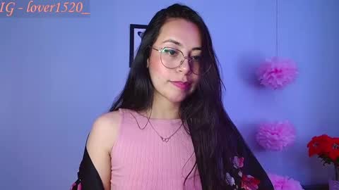 Dulce online show from 02.11.25